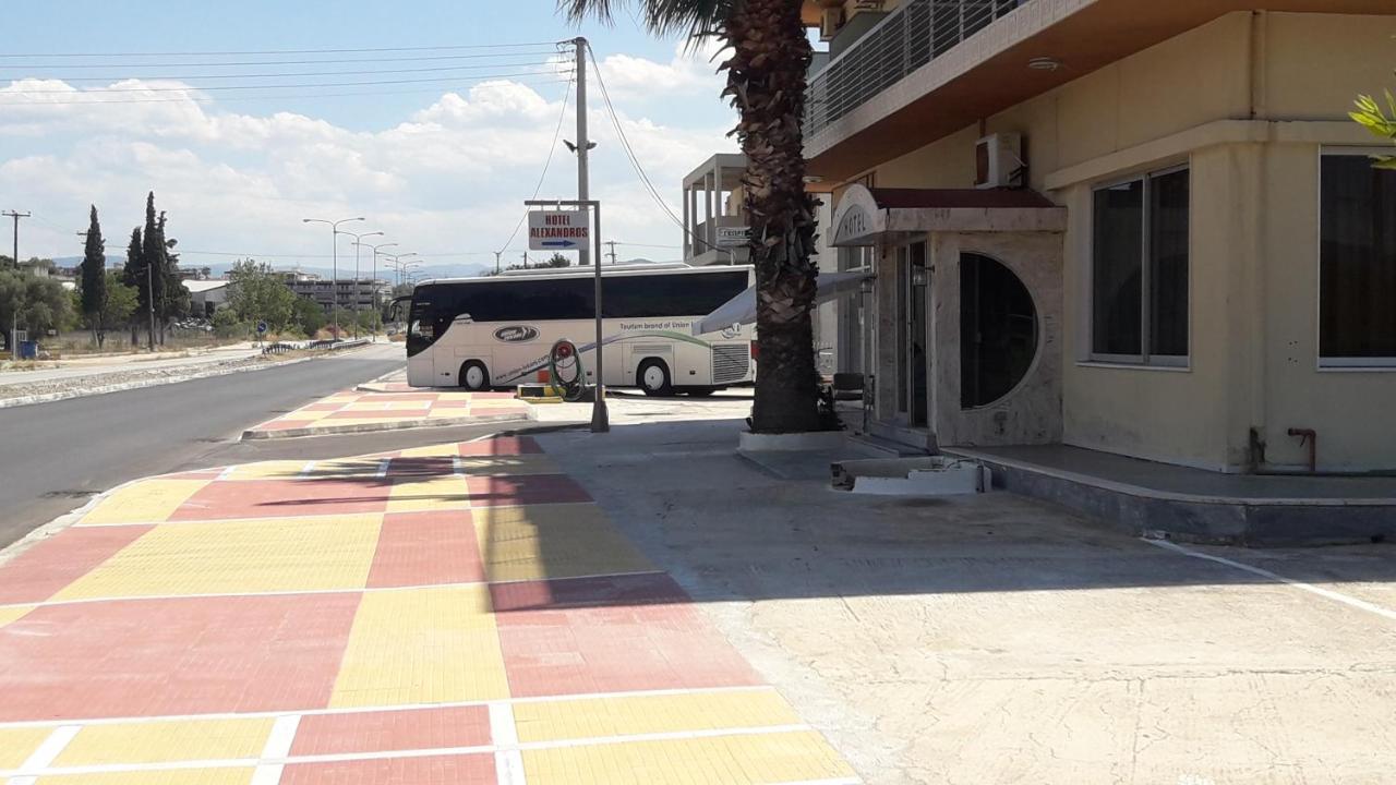 Hotel Alexandros Loutraki Exterior foto
